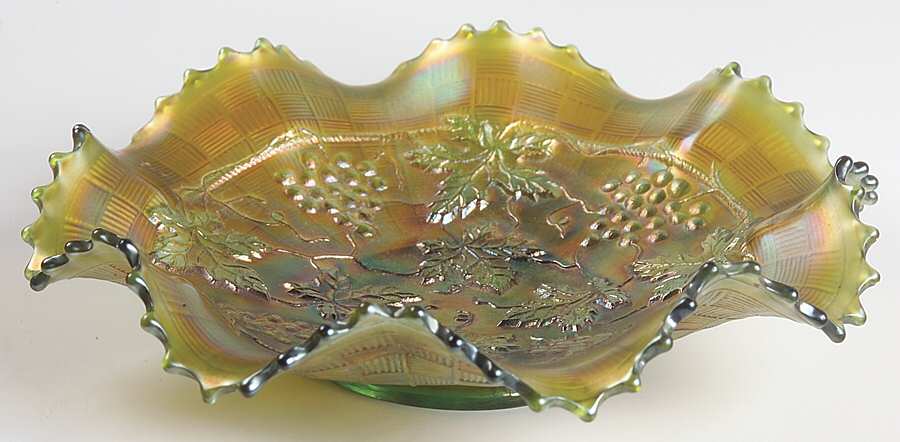 Grape and Cable Green 8" Round Crimped Bowl by Northwood-1
