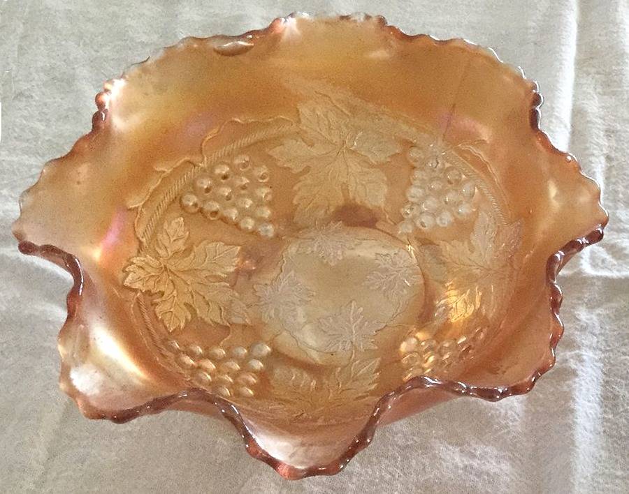 Grape and Cable Marigold Three-Toed Bowl by Northwood-1