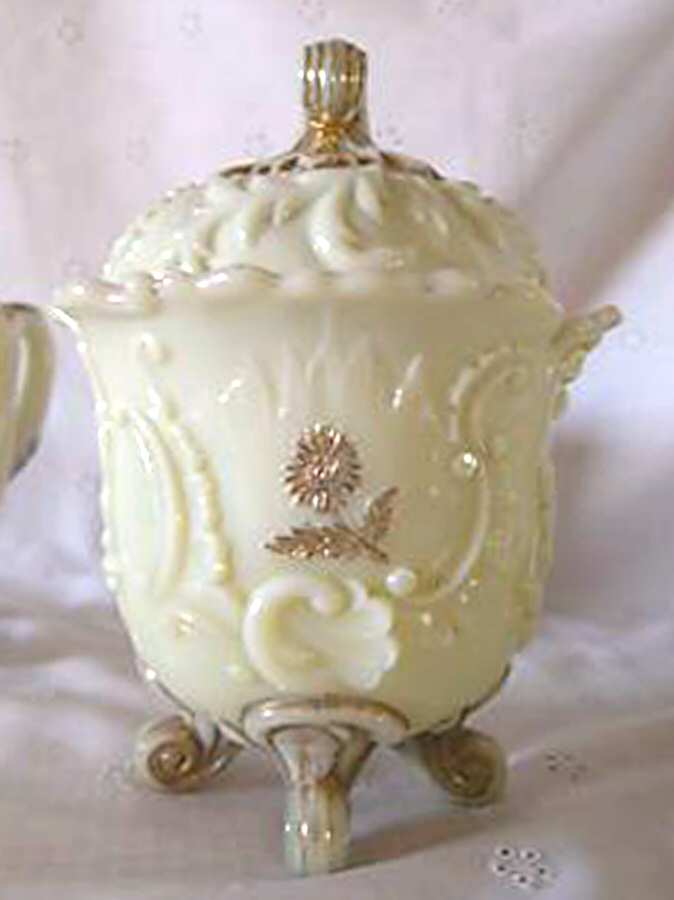 Louis XV-Custard Sugar Bowl & Lid by Northwood-1