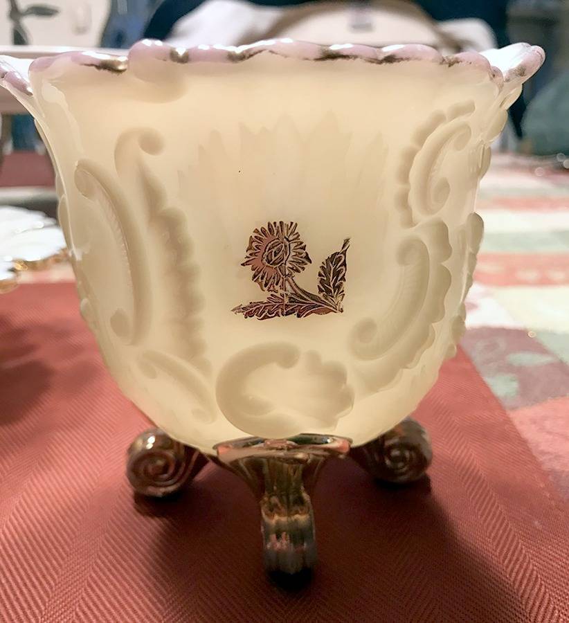Louis XV-Custard Open Spooner by Northwood-1