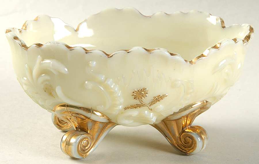 Louis XV-Custard Small Fruit Dessert Bowl by Northwood-1