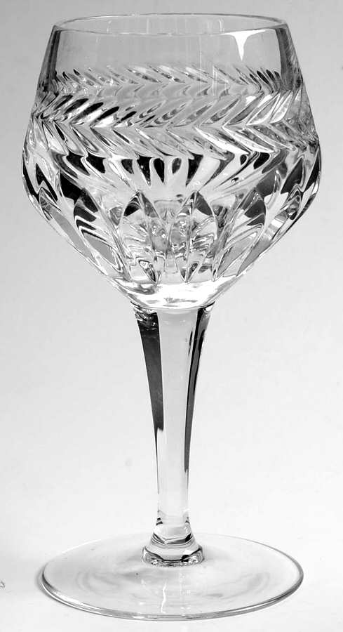 Antoinette Wine Glass by Nachtmann-1