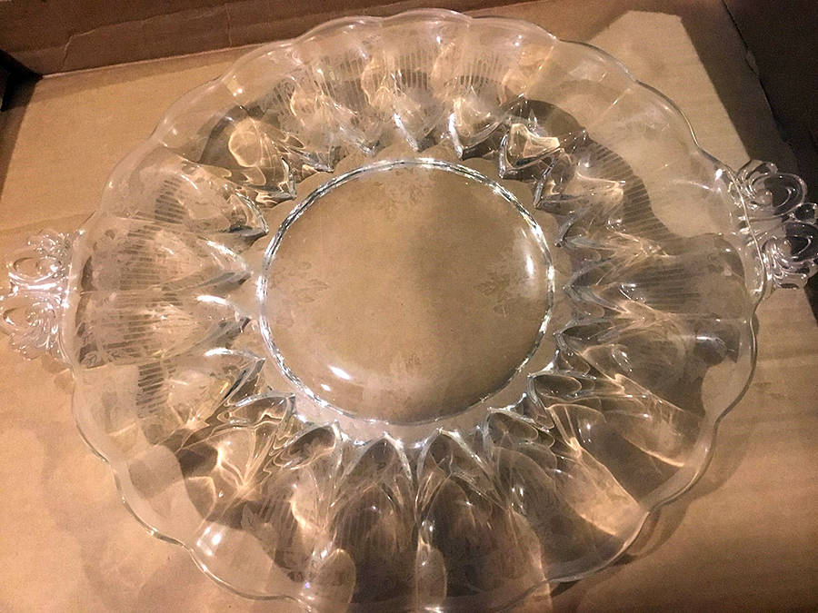 Rose & Robin Handled Cake Plate by New Martinsville-1