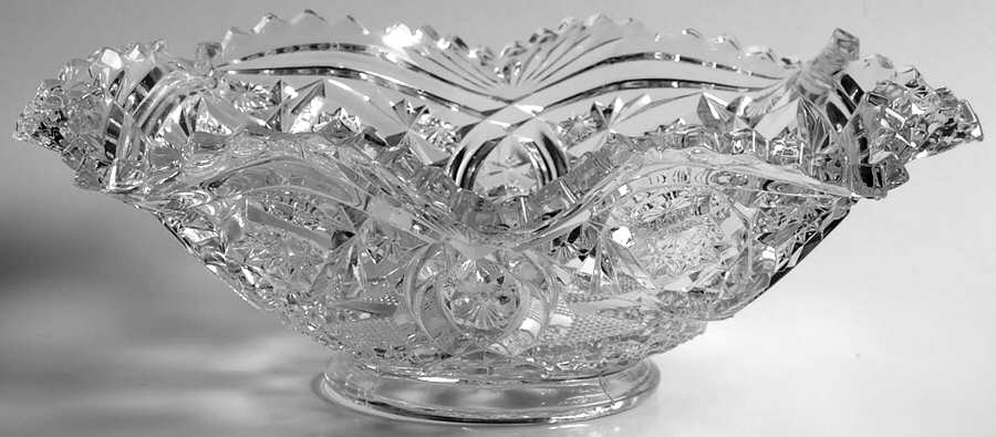 Rexford 11" Round Crimped Bowl by New Martinsville-1