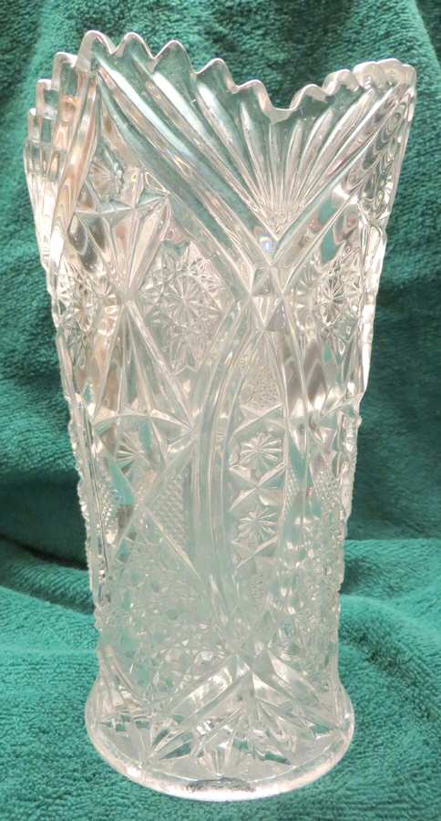 Rexford 7" Flower Vase by New Martinsville-1