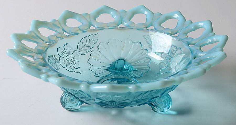 Shell and Wild Rose Blue Opalescent Novelty Bowl by Northwood-1
