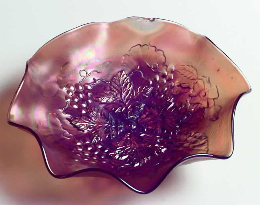 Grape Leaves-Marigold Crimped Bowl by Northwood-1