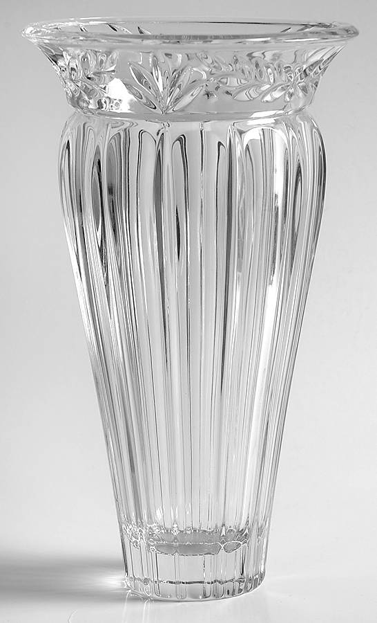 Southhaven 9" Flower Vase by Noritake-1