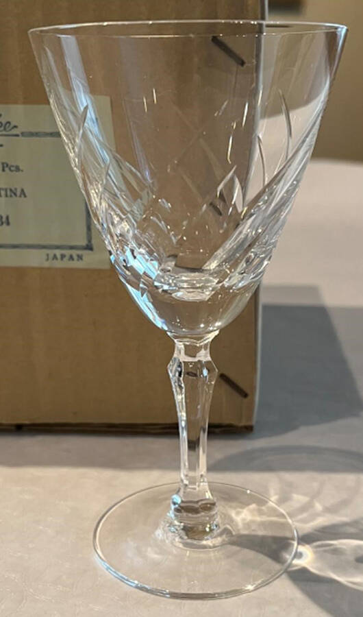 Clementina Wine Glass by Noritake-1