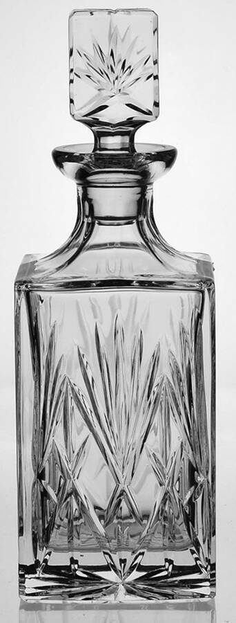NXC1 Square Decanter with Stopper by Noble Excellence-1