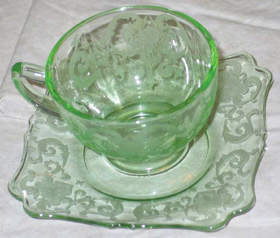 NEM2-Green Cup & Saucer Set by New Martinsville-1