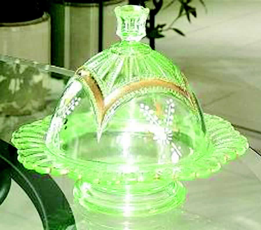 Beaded Circle-Green Round Covered Butter by Northwood-1