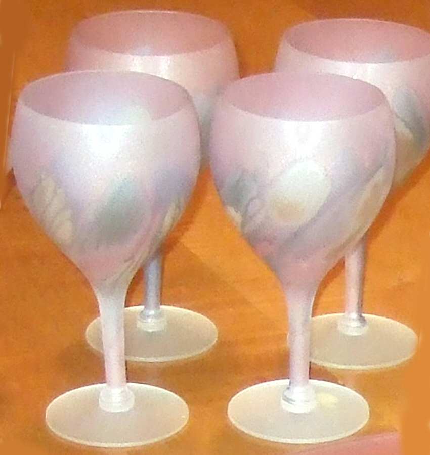 Rueven Wine by Nouveau Art Glass -1