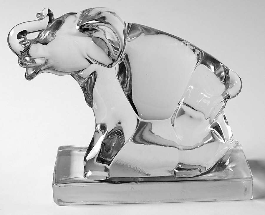 Animals & Figurines #237 Elephant Bookend by New Martinsville-1