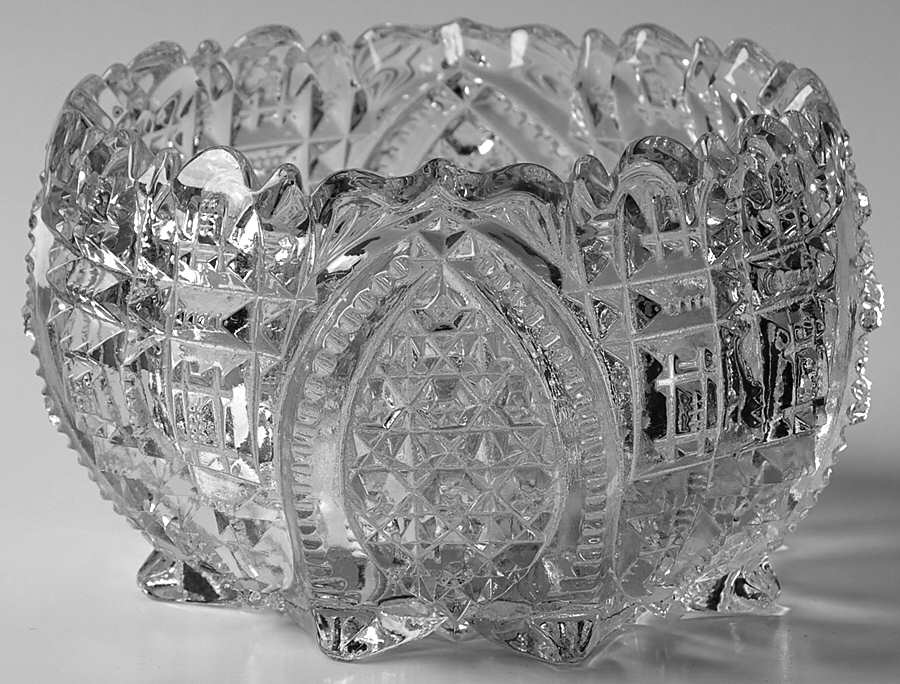 Fortuna 7" Cupped Bowl by New Martinsville-1