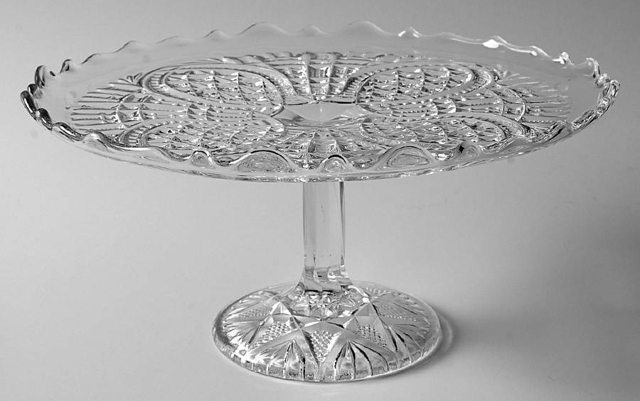 Fortuna Cake Stand by New Martinsville-1