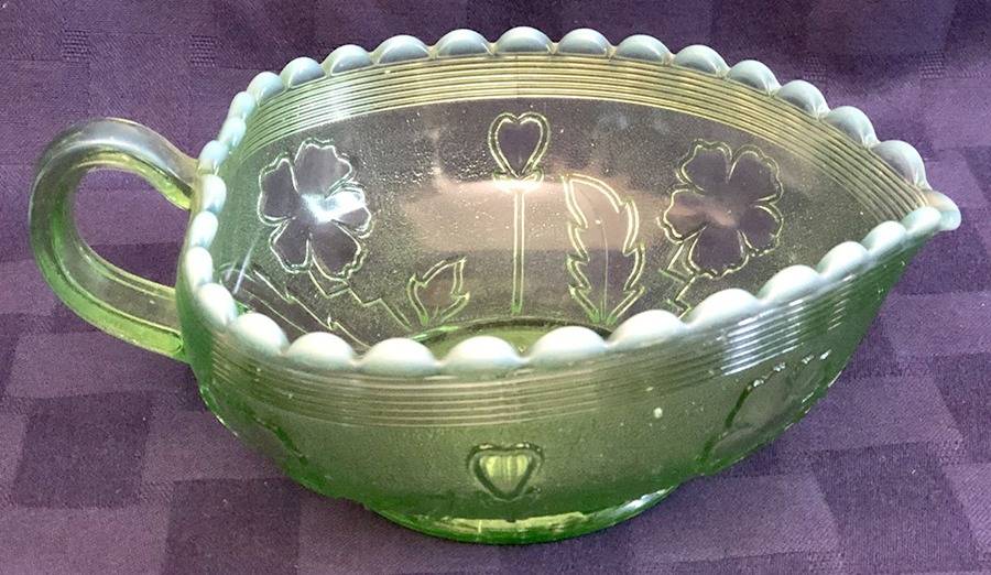 Mikado-Green 7" Three Cornered Bowl by Northwood-1