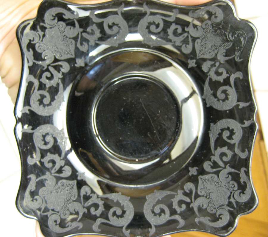 NEM2-Black Saucer Only by New Martinsville-1