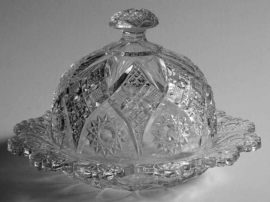 Northwood Nearcut-Clear Round Covered Butter by Northwood-1