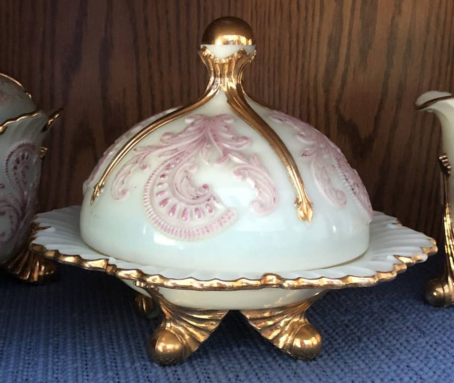 Inverted Fan and Feather Custard Round Covered Butter by Northwood-1