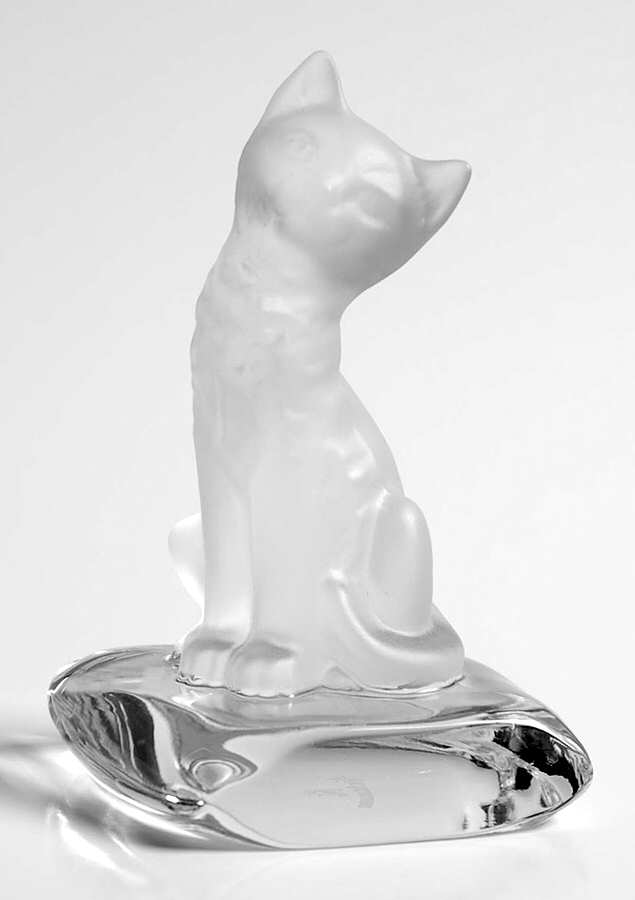 Animals & Figurines Small Cat Sitting Figurine by Nachtmann-1