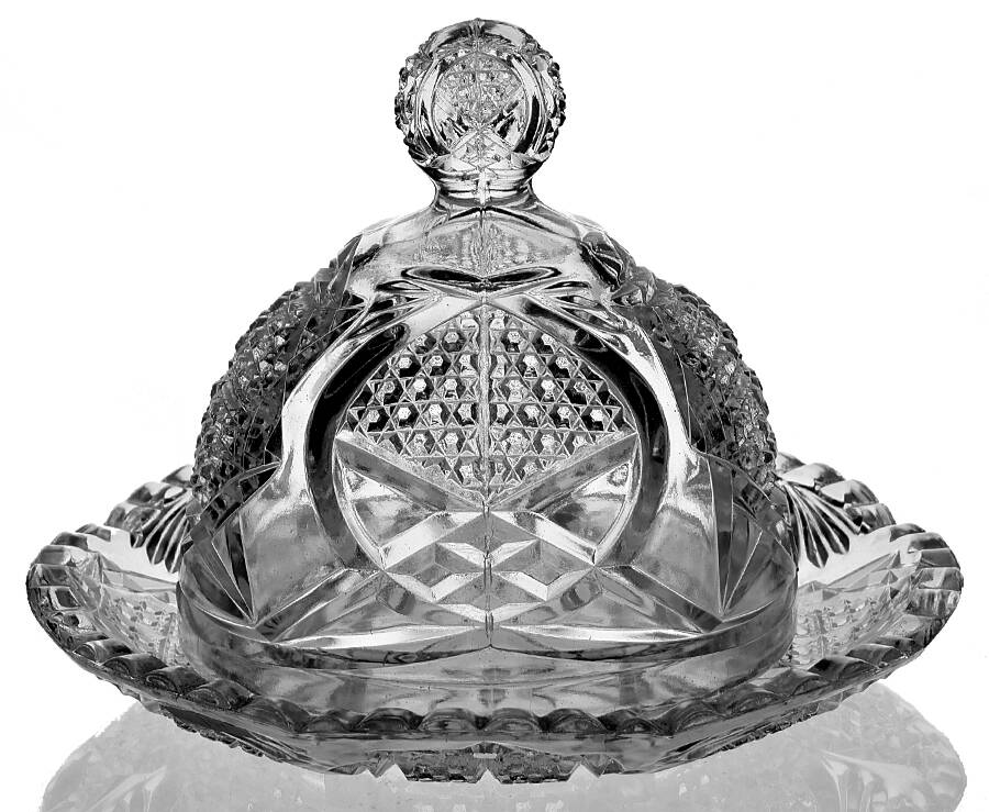 Star of David Round Covered Butter by New Martinsville-1