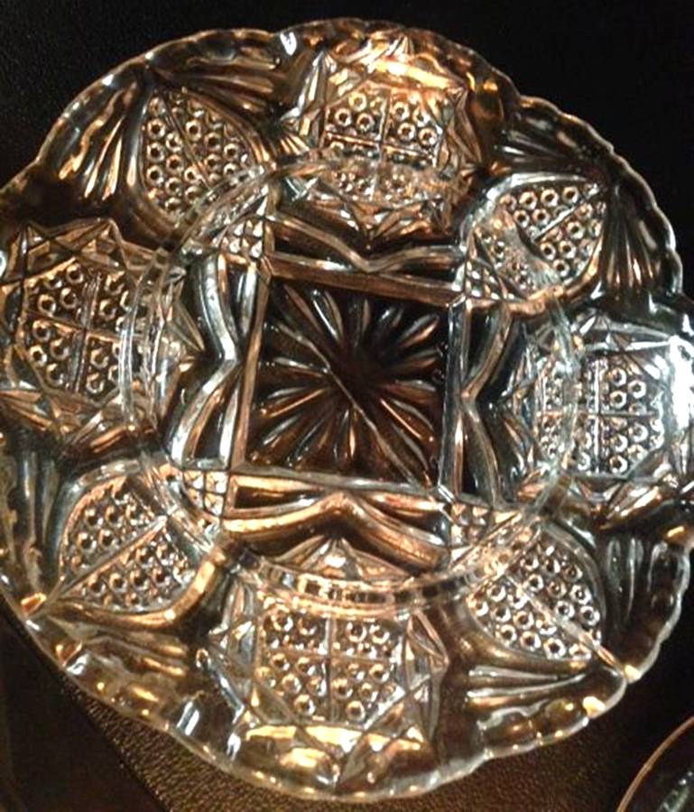 Star of David Round Butter Dish No Lid by New Martinsville-1