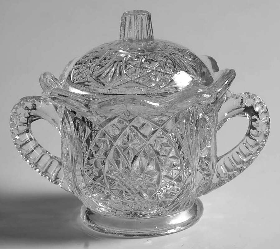 Arrowhead in Oval Child's Sugar Bowl & Lid by New Martinsville-1