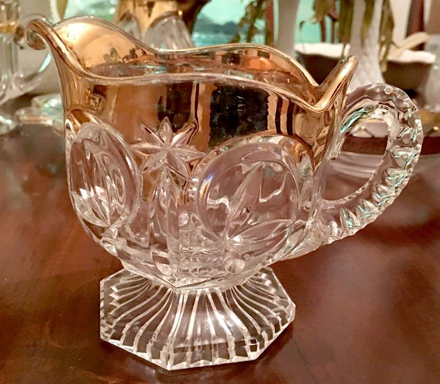 Leaf and Star-Gold Creamer by New Martinsville-1