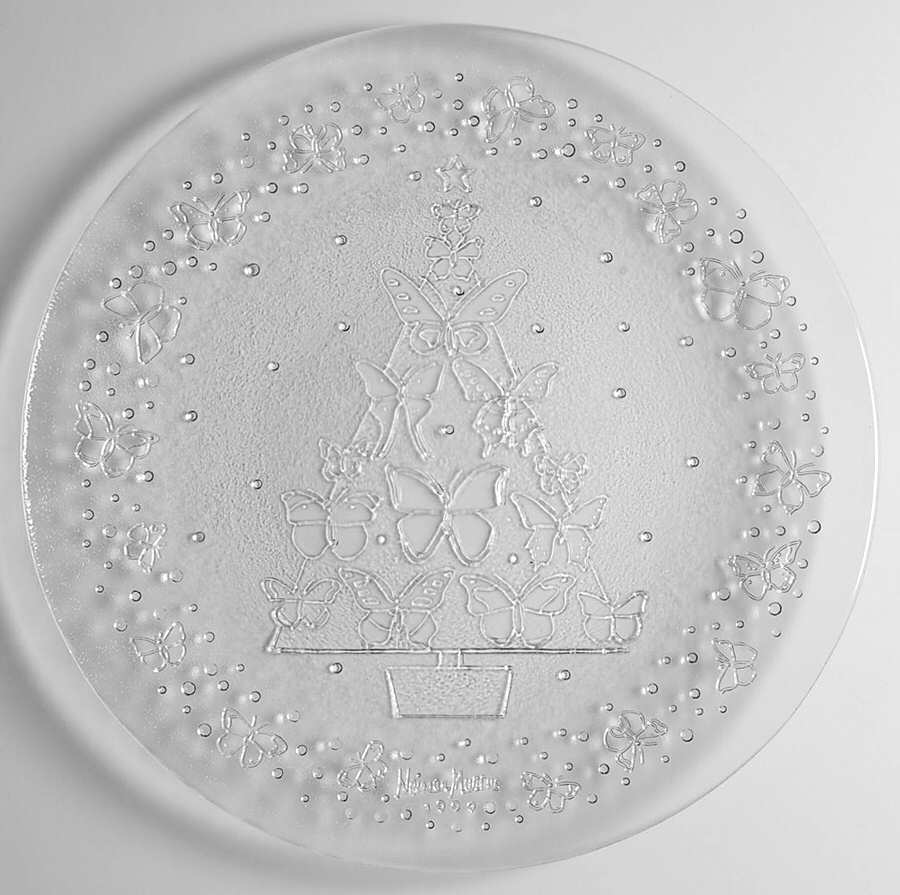 NMG21 Cake Plate by Neiman Marcus Crystal-1