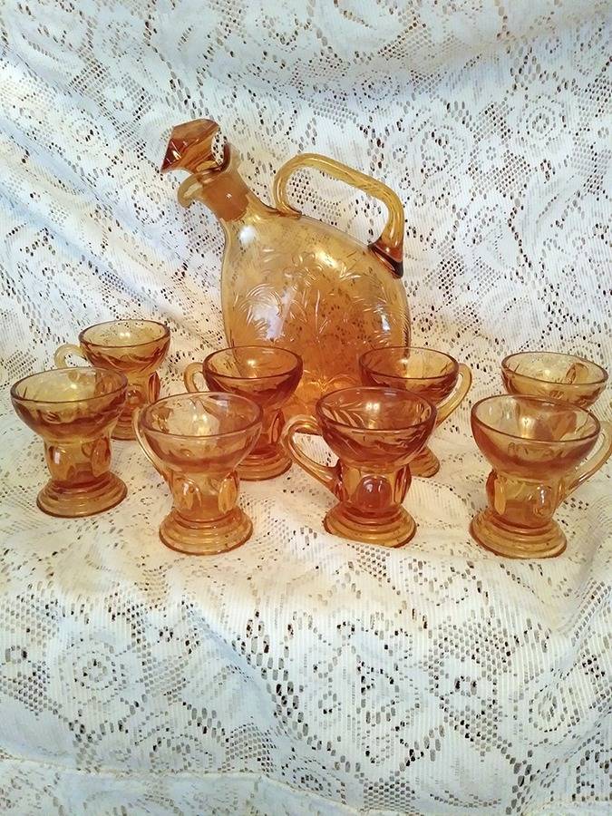 Moondrops Amber (Floral) Decanter & Stopper by New Martinsville-1