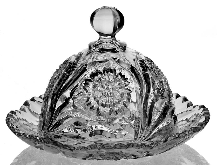 Carnation Clear Round Covered Butter by New Martinsville-1