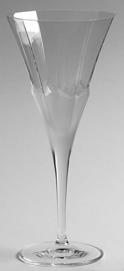 Edelweiss Water Goblet by Oscar de la Renta-1
