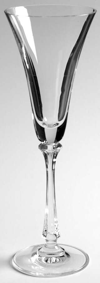 Le Cristophe Fluted Champagne by Oscar de la Renta-1