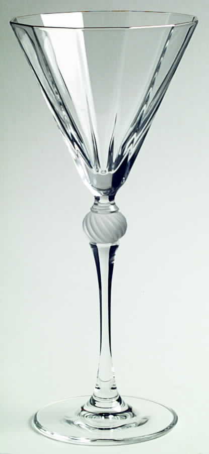 Tuxedo Gold Wine Glass by Oscar de la Renta-1