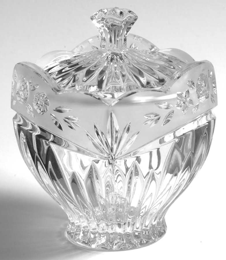 Southern Garden Bowl Has Lip, Sugar Bowl & Lid by Oneida-1