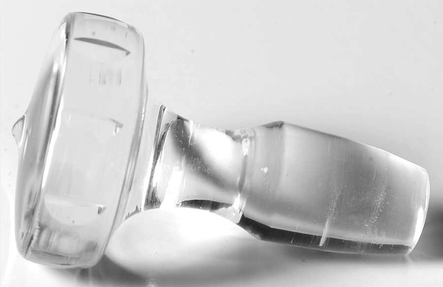 Charlotte Stopper for Cruet by Orrefors-1