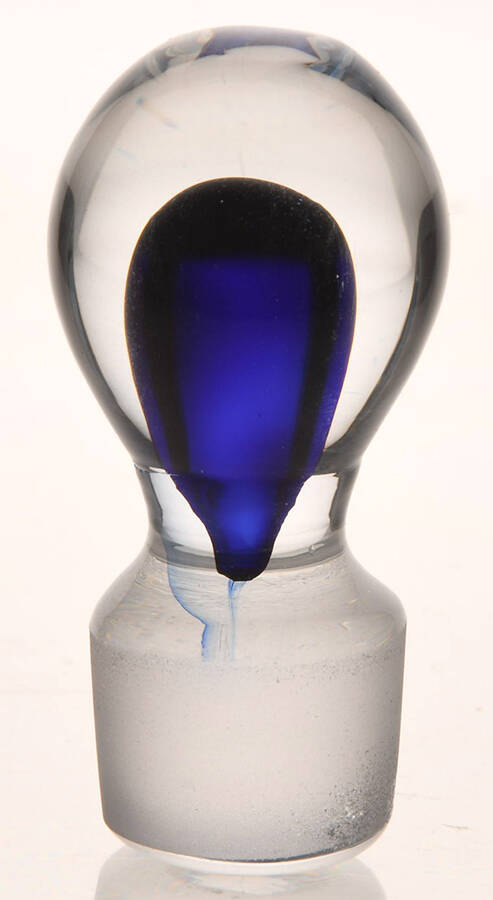 Intermezzo Blue Stopper for Perfume Bottle by Orrefors-1