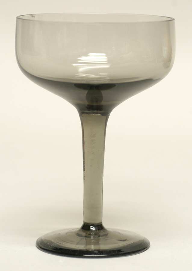 Rhapsody Smoke Liquor Cocktail by Orrefors-1