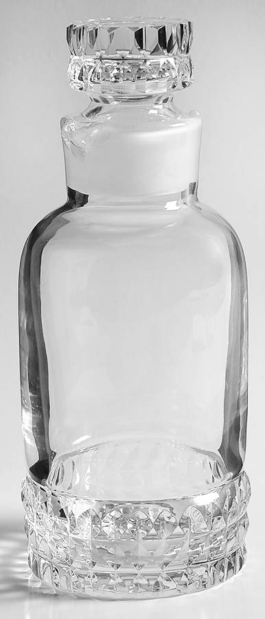 Silvia Cocktail Shaker & Lid by Orrefors-1