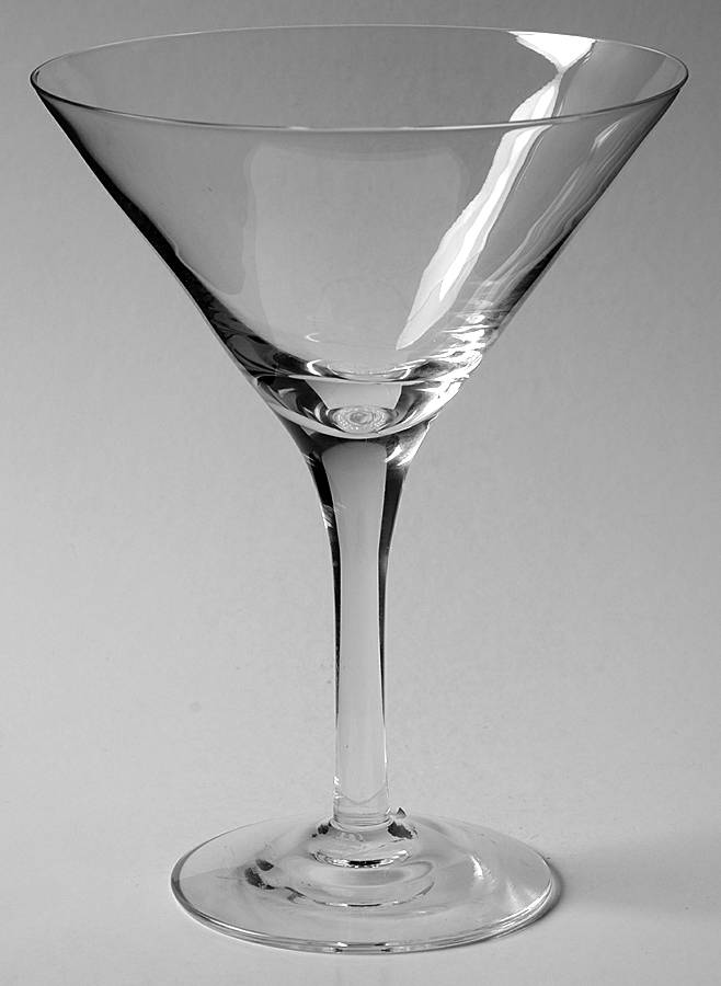 Victoria Martini Glass by Orrefors-1
