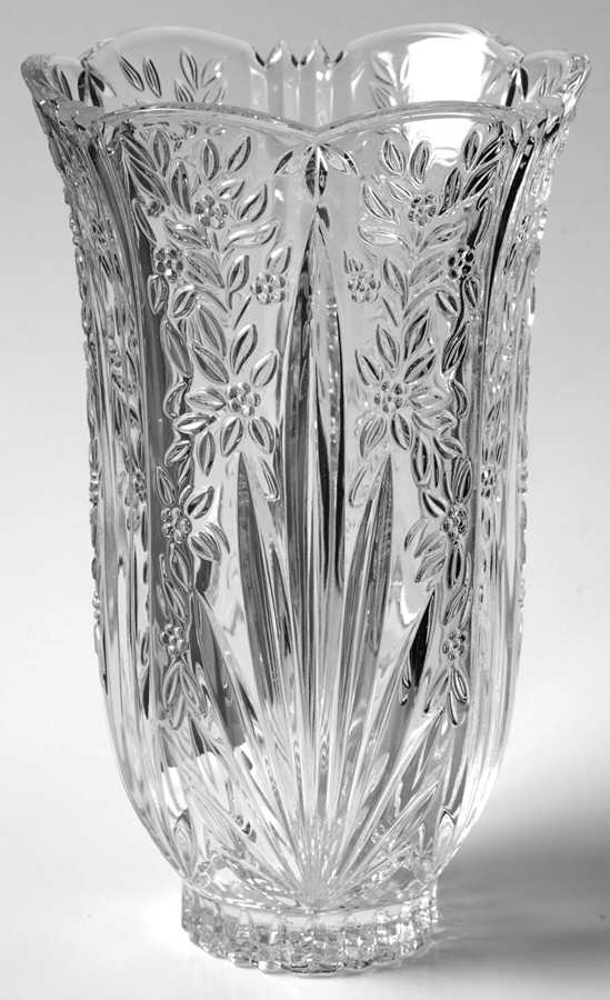 Spring Lace 8" Flower Vase by Oneida-1
