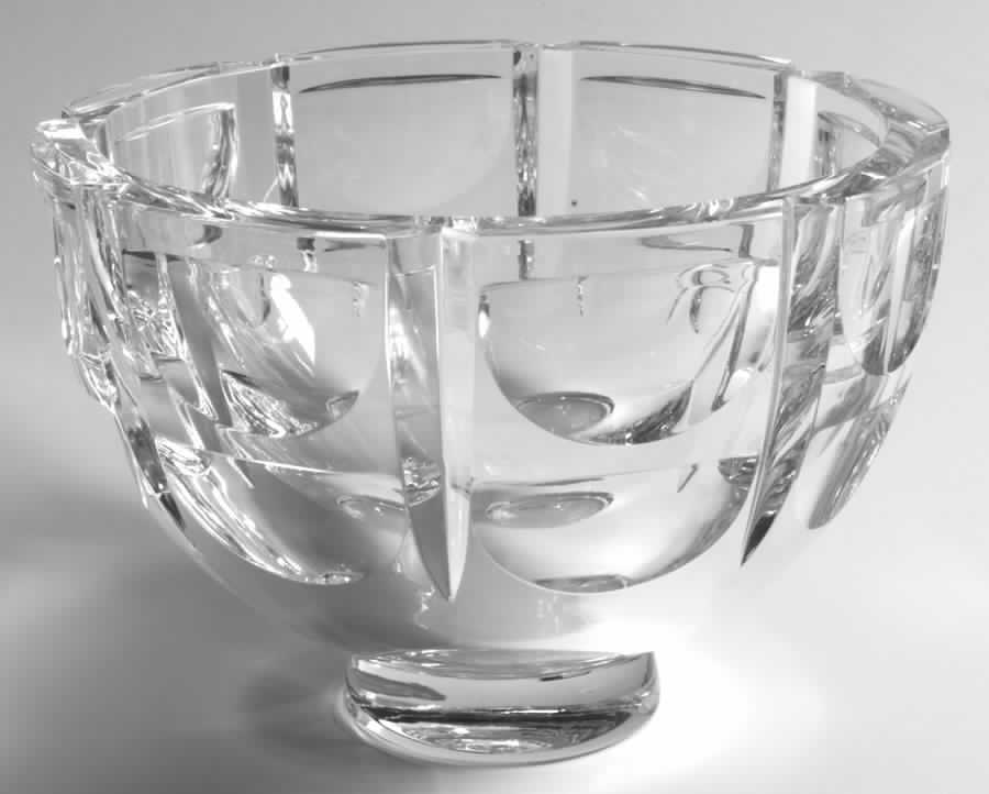 Thousand Windows 7" Round Bowl by Orrefors-1