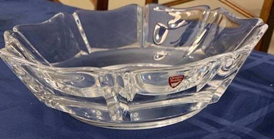 Corona 7" Round Bowl by Orrefors-1