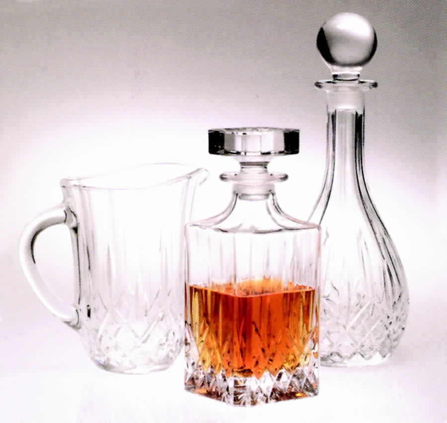 Orchestra Whiskey Decanter & Stopper by Oneida-1