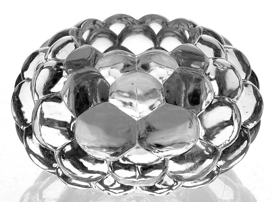 Raspberry 2" Votive Candle by Orrefors-1