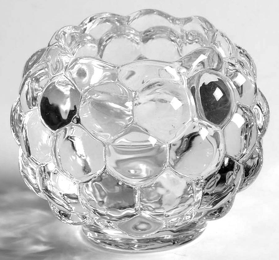 Raspberry 2" Votive Candle by Orrefors-1
