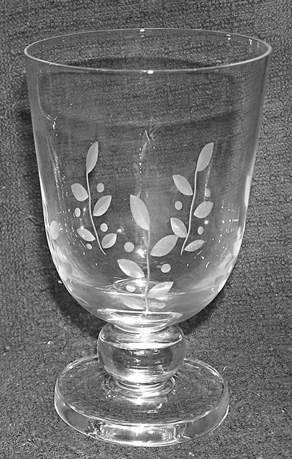 ORR28 Wine Glass by Orrefors-1