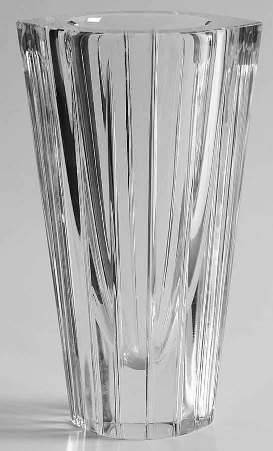 Marin Vertical Cut (Cut base) 7" Flower Vase by Orrefors-1