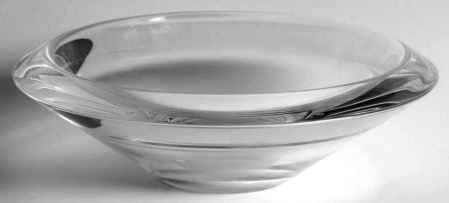 Roma 7" Round Bowl by Orrefors-1
